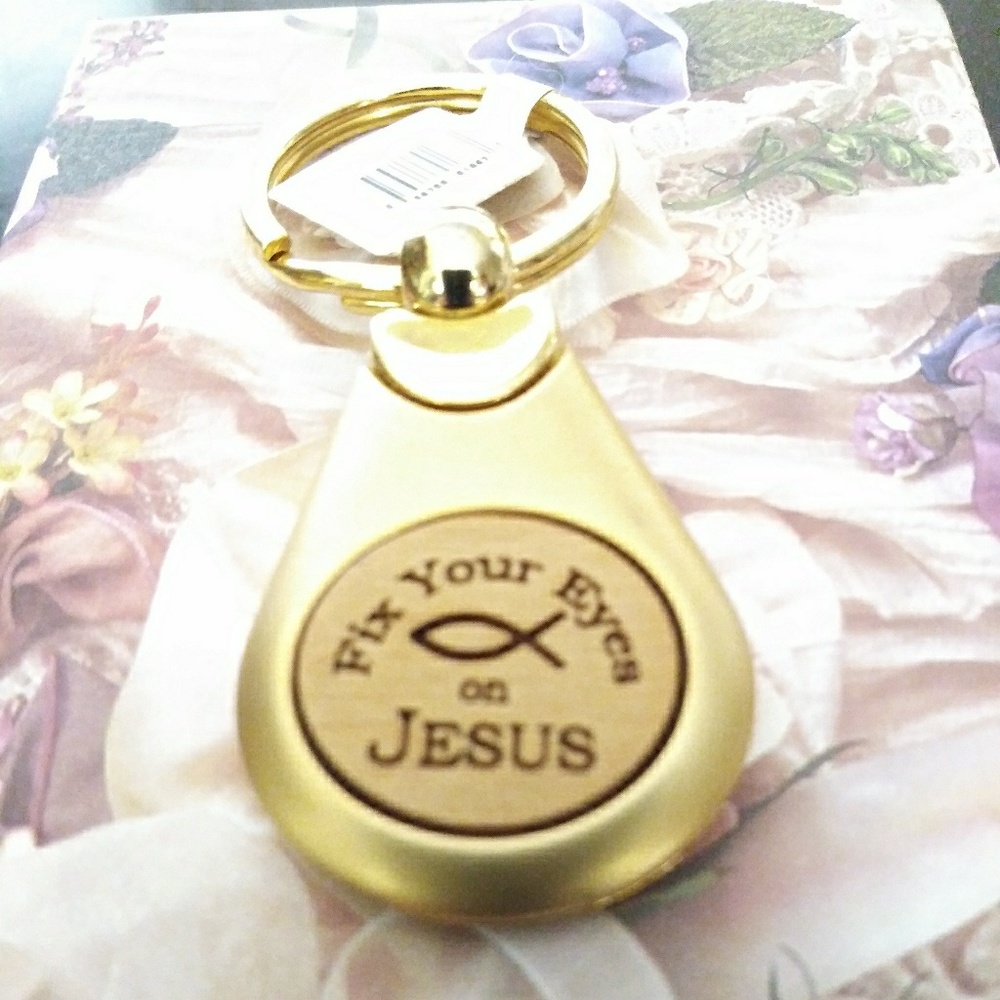 Beautiful New Gold Keychain